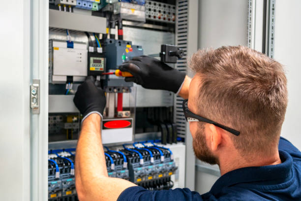 Best Emergency Electrical Repair  in St Clair, MI